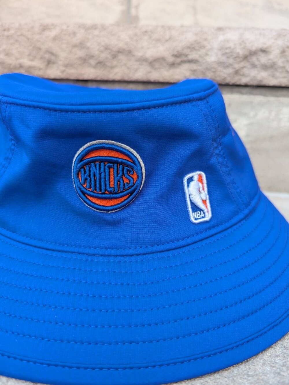 New York Knicks Tilley Bucket Hat NEW - Picture 6 of 9